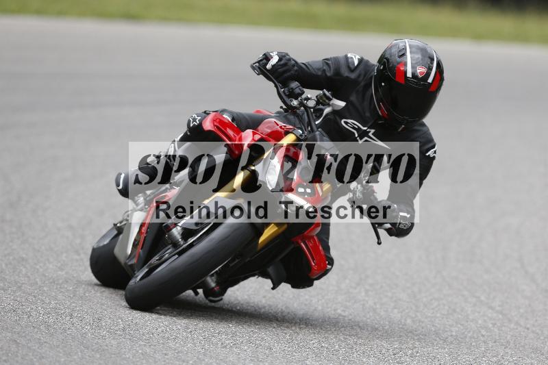 /Archiv-2025/22 06.06.2025 DISCOVER the BIKE ADR/Bike 2 gelb/28